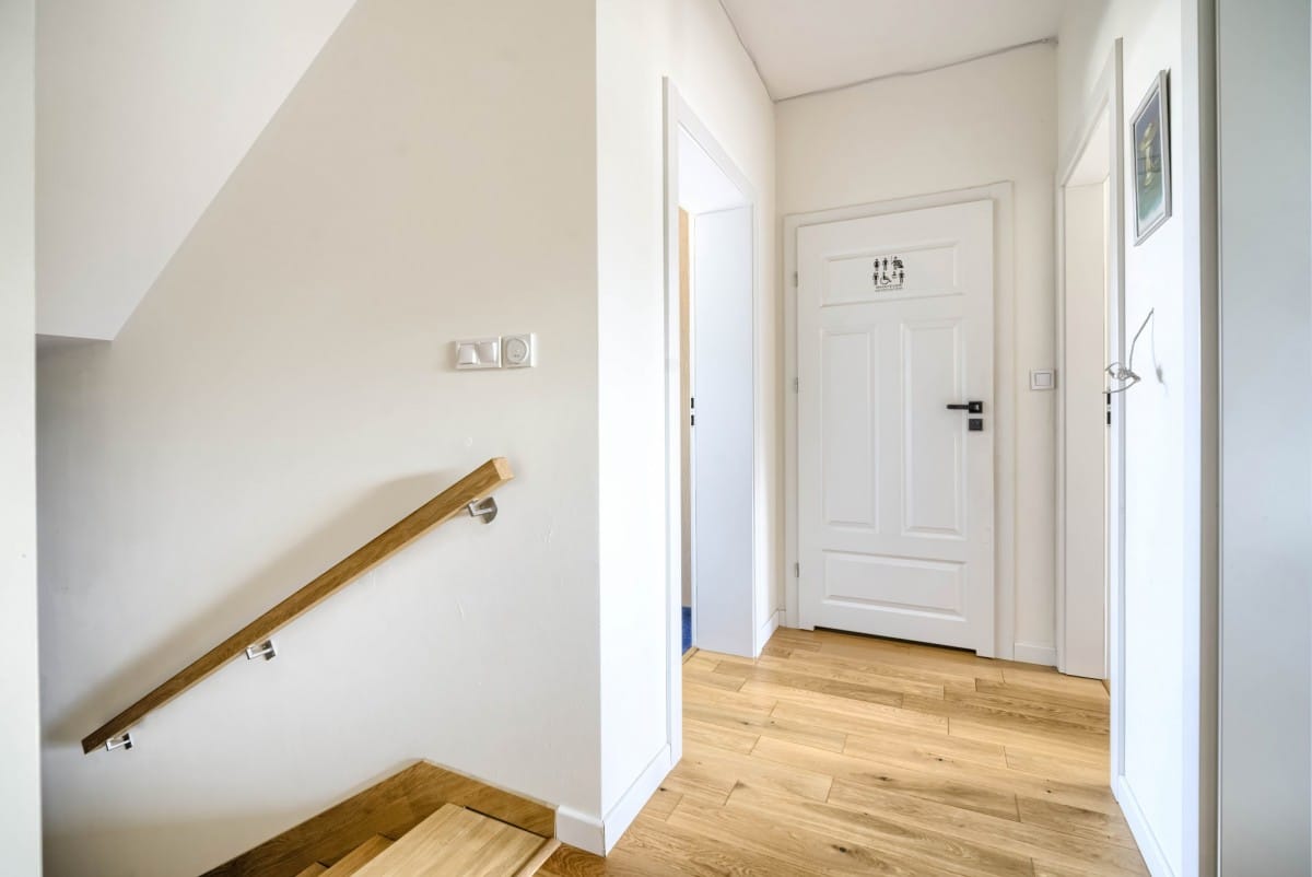 Dom 5 pokojowe na Sprzedaż