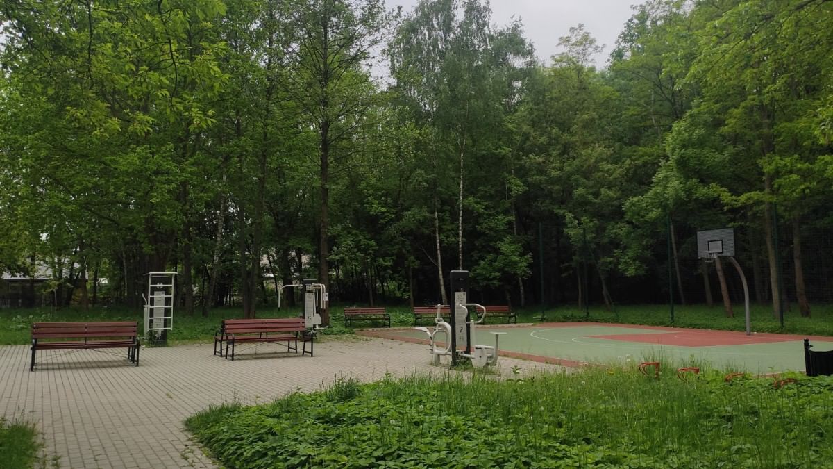 Dom 7 pokojowe na Sprzedaż