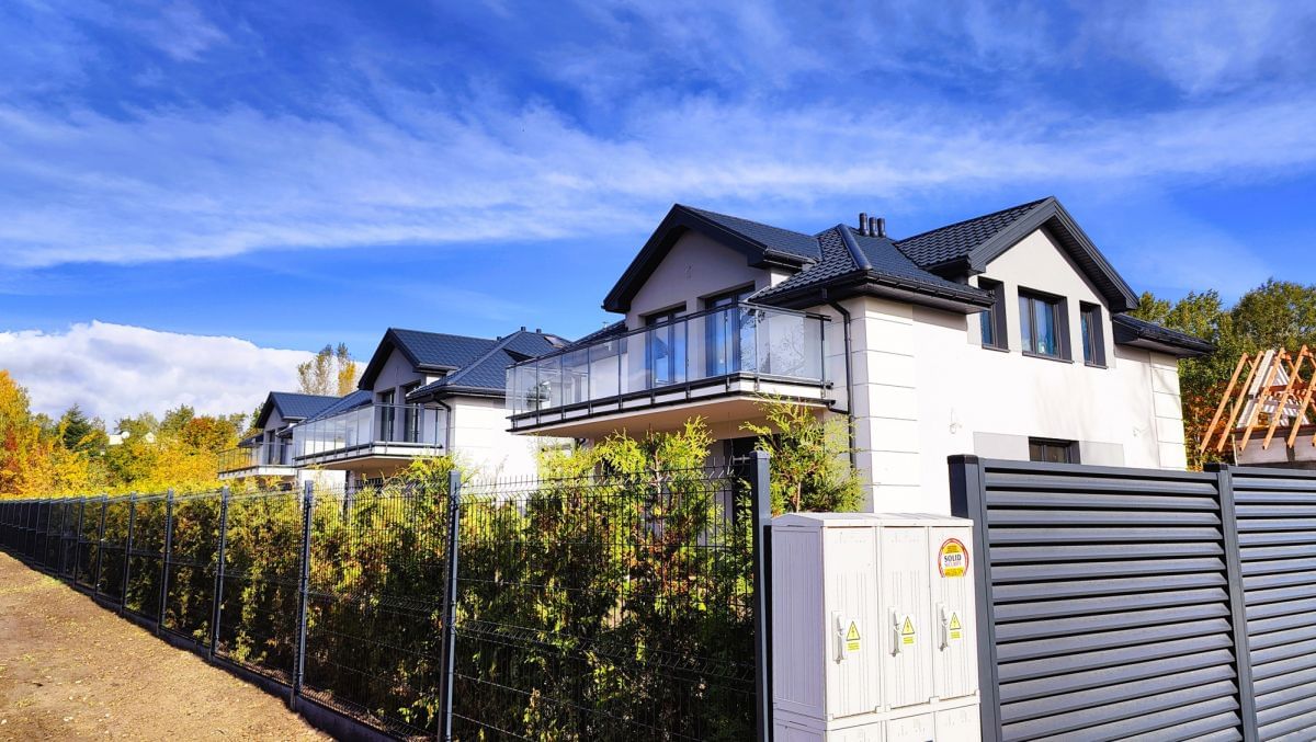 Dom 6 pokojowe na Sprzedaż