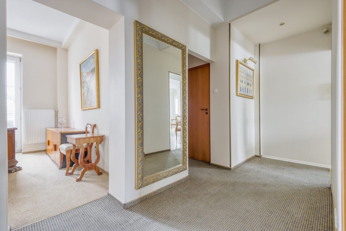 Lokal użytkowy  pokojowe na Wynajem