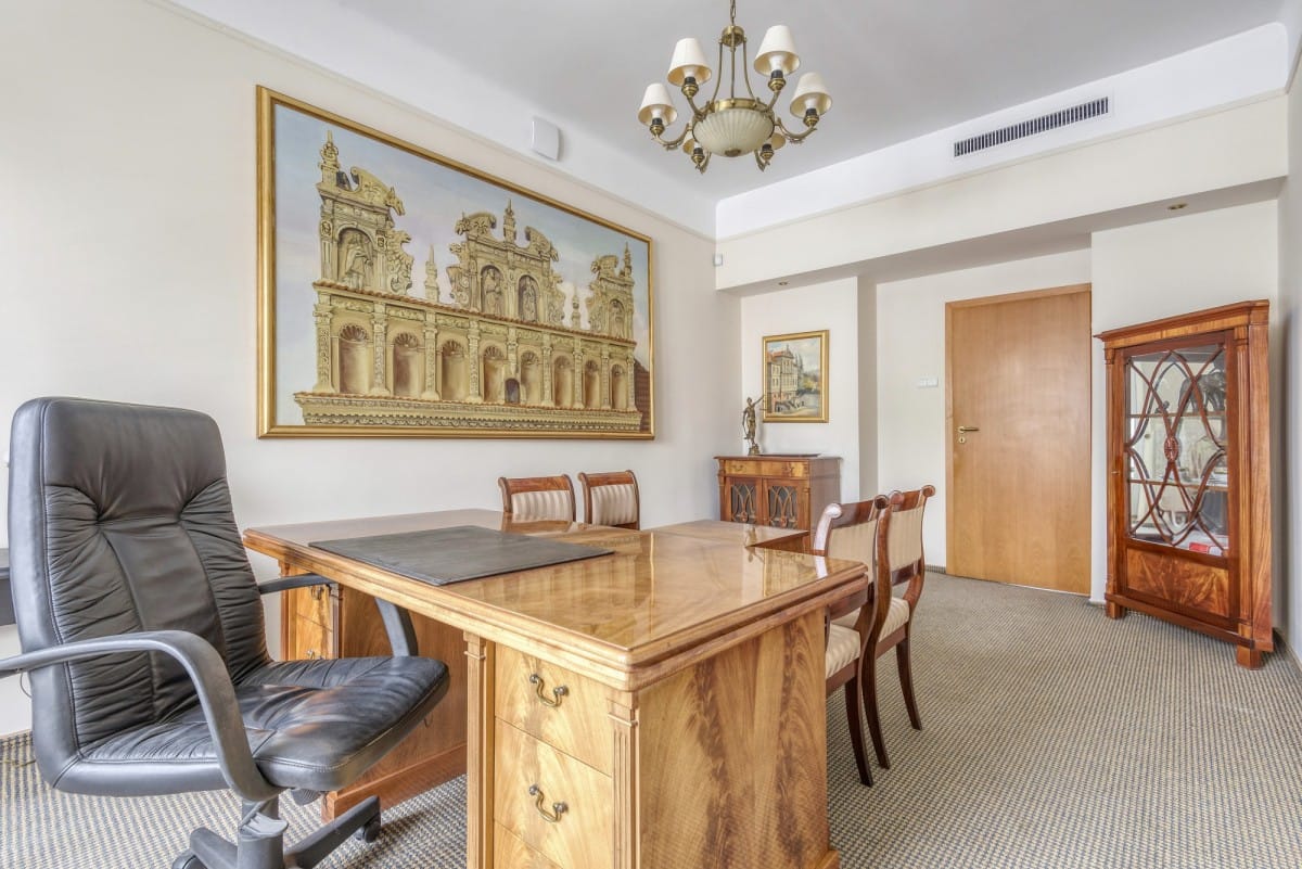 Lokal użytkowy  pokojowe na Wynajem