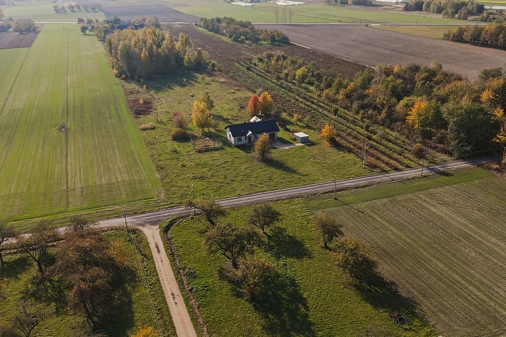 Dom 4 pokojowe na Sprzedaż