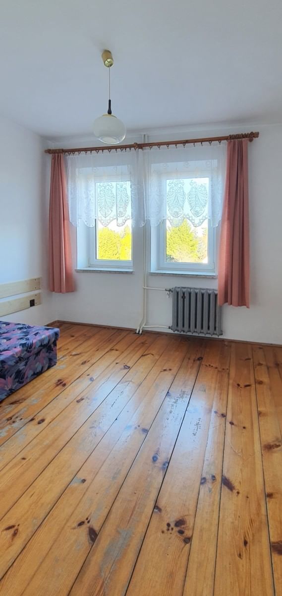 Lokal użytkowy  pokojowe na Sprzedaż