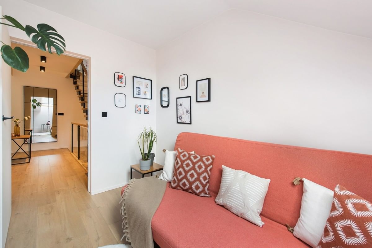 Mieszkanie 4 pokojowe na Sprzedaż