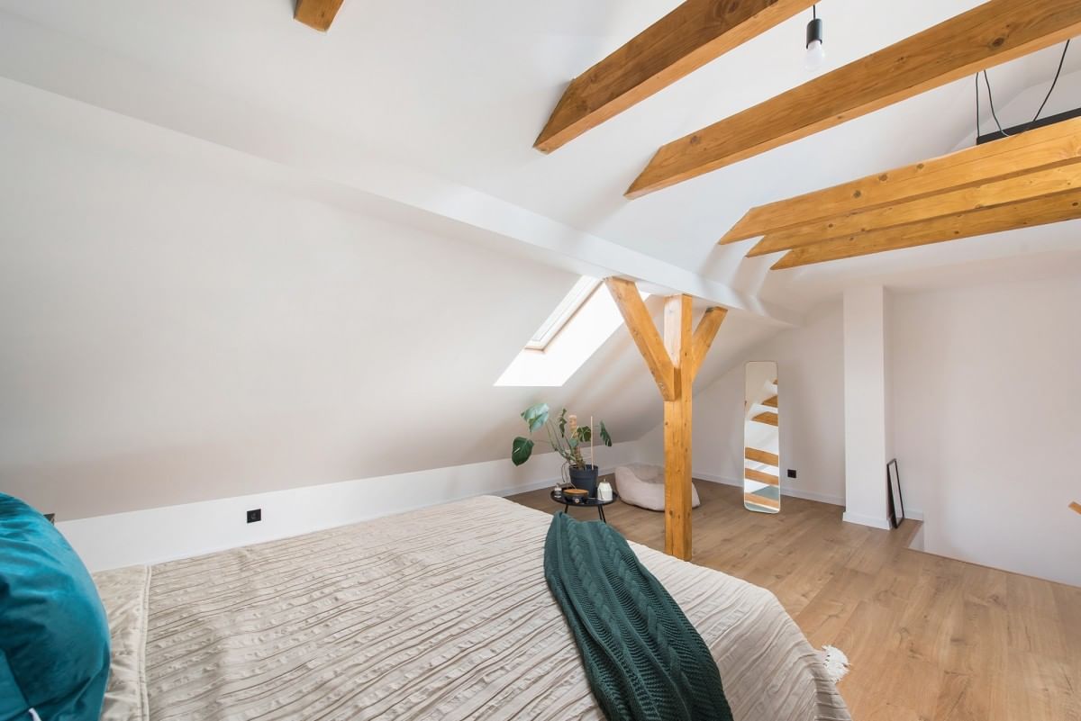 Mieszkanie 4 pokojowe na Sprzedaż