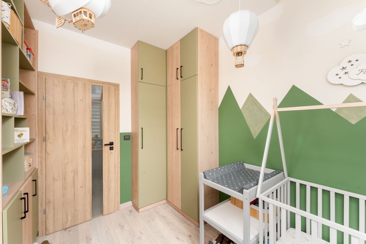 Mieszkanie 4 pokojowe na Sprzedaż