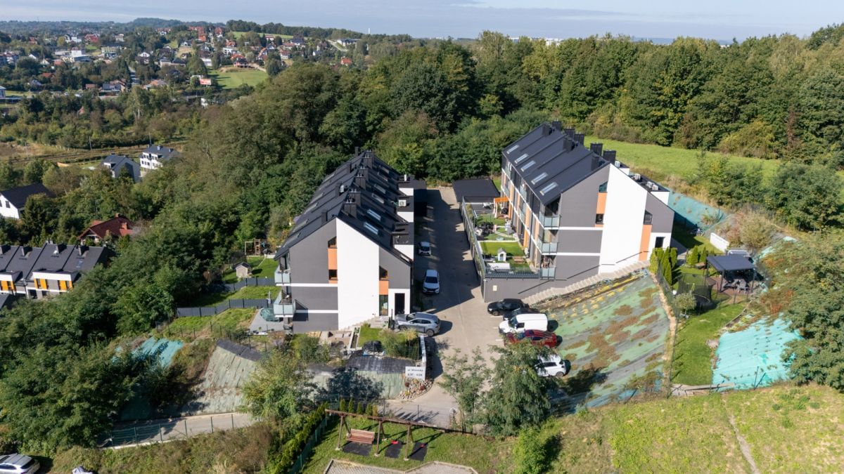 Mieszkanie 4 pokojowe na Sprzedaż