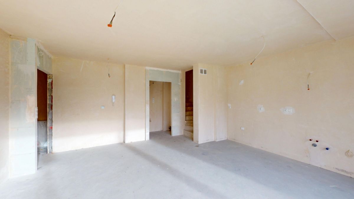 Mieszkanie 4 pokojowe na Sprzedaż