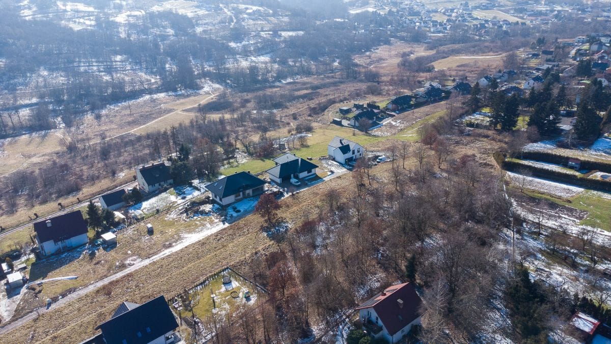 Działka  pokojowe na Sprzedaż