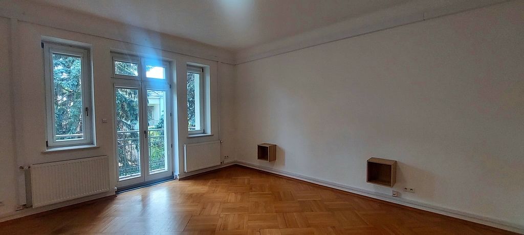 Lokal użytkowy  pokojowe na Wynajem