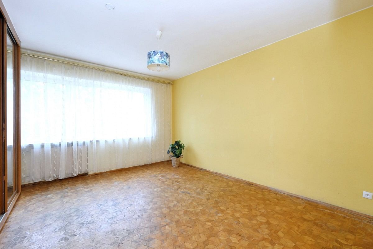 Dom 10 pokojowe na Sprzedaż