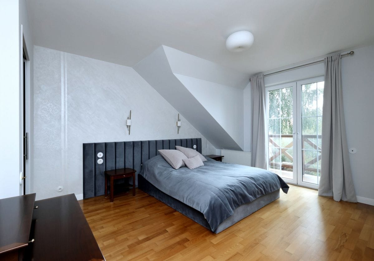 Dom 6 pokojowe na Sprzedaż