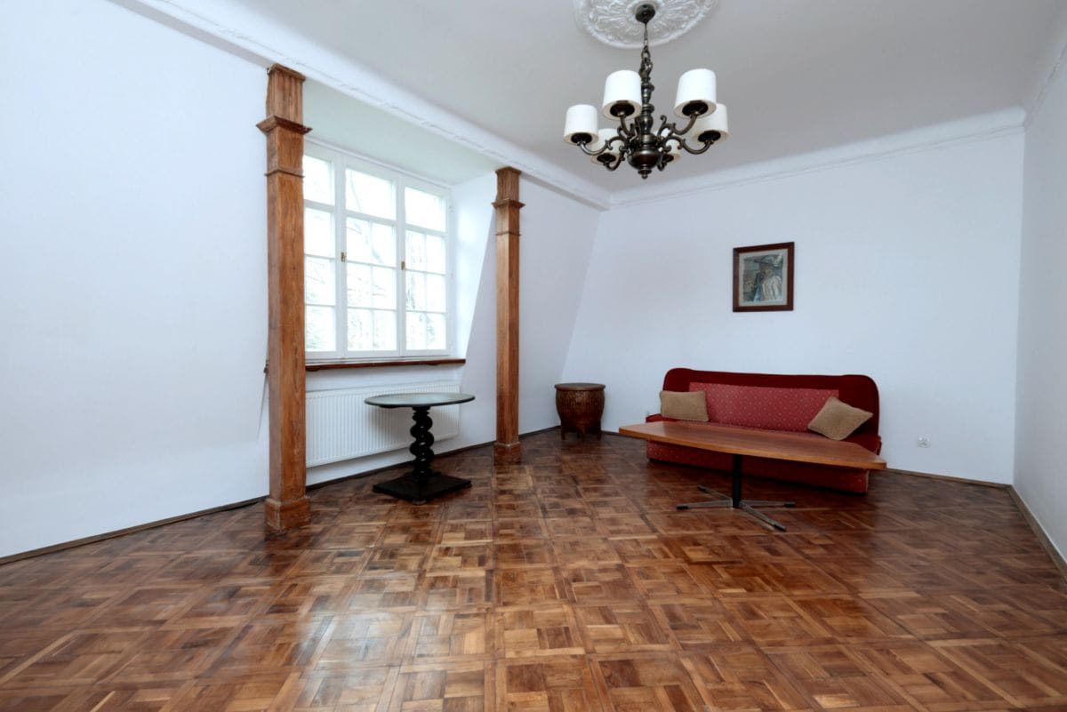 Dom 8 pokojowe na Wynajem