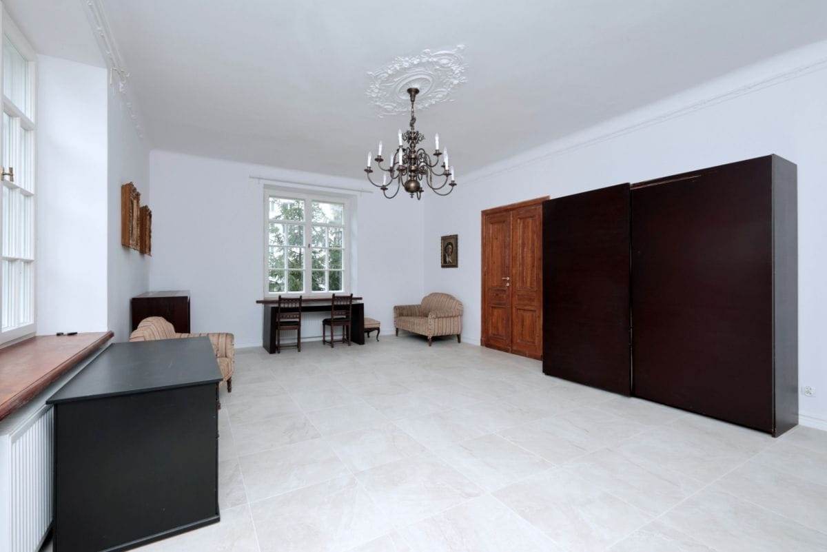 Dom 8 pokojowe na Wynajem