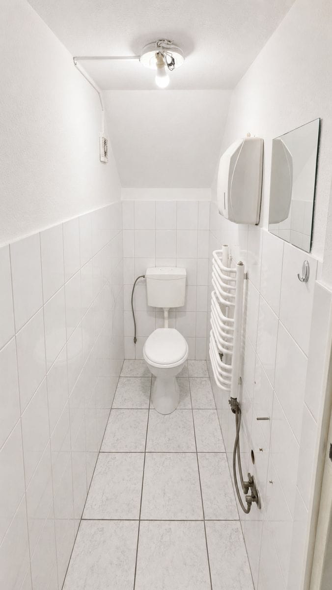 Dom 8 pokojowe na Sprzedaż