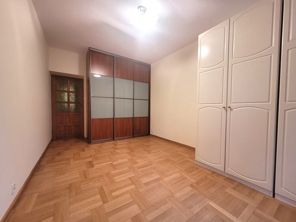 Mieszkanie 4 pokojowe na Wynajem