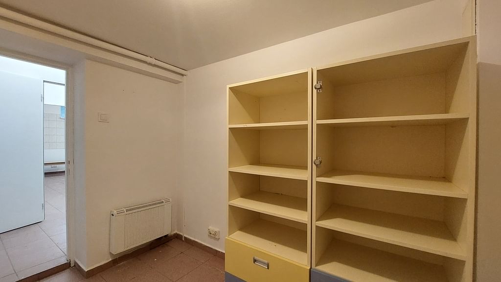  12 pokojowe na Wynajem