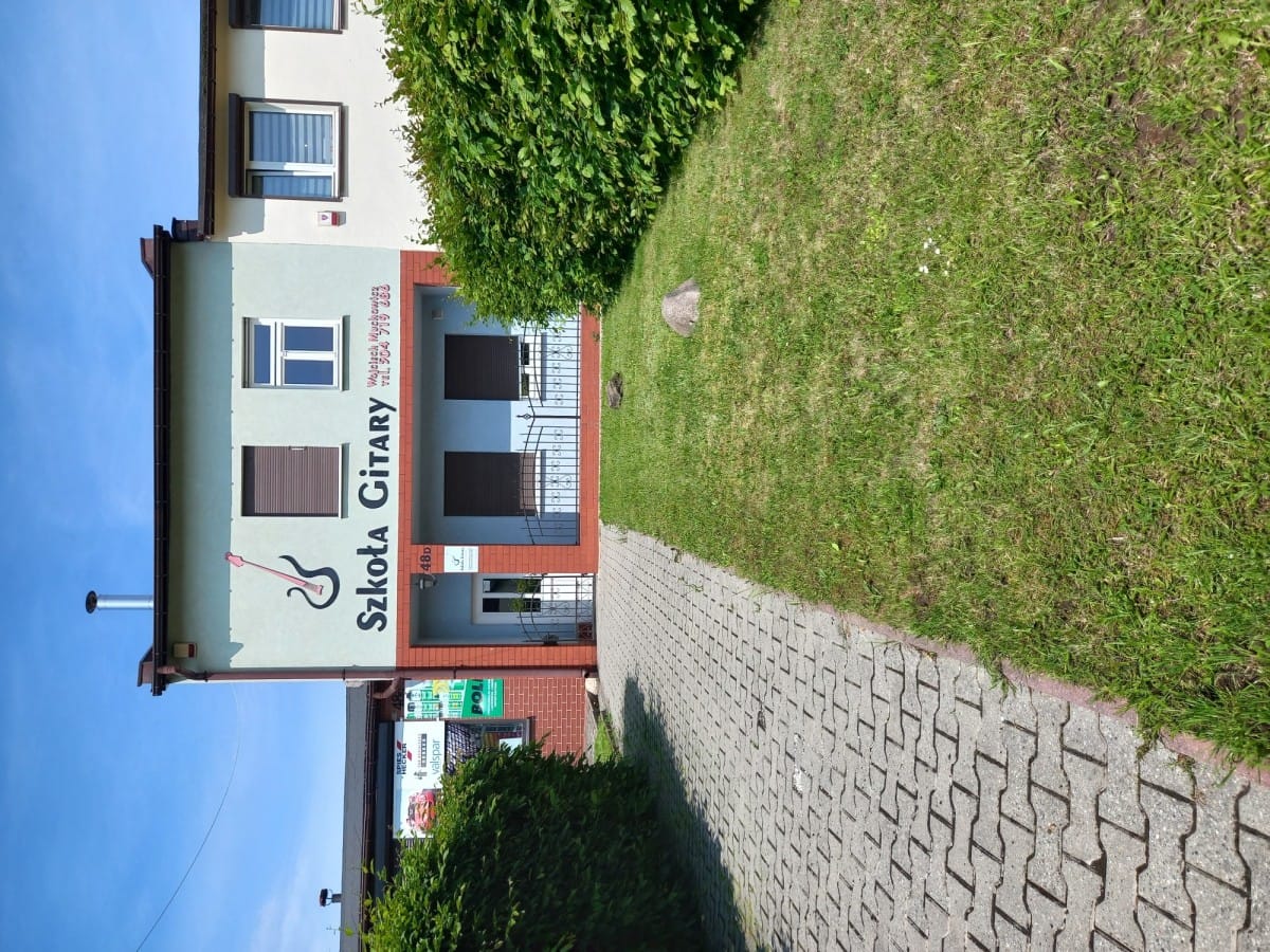 Lokal użytkowy  pokojowe na Sprzedaż