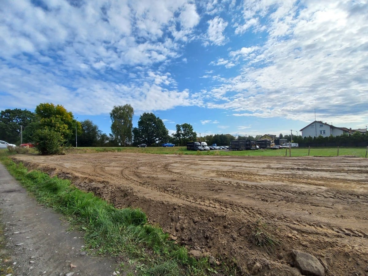 Działka  pokojowe na Sprzedaż