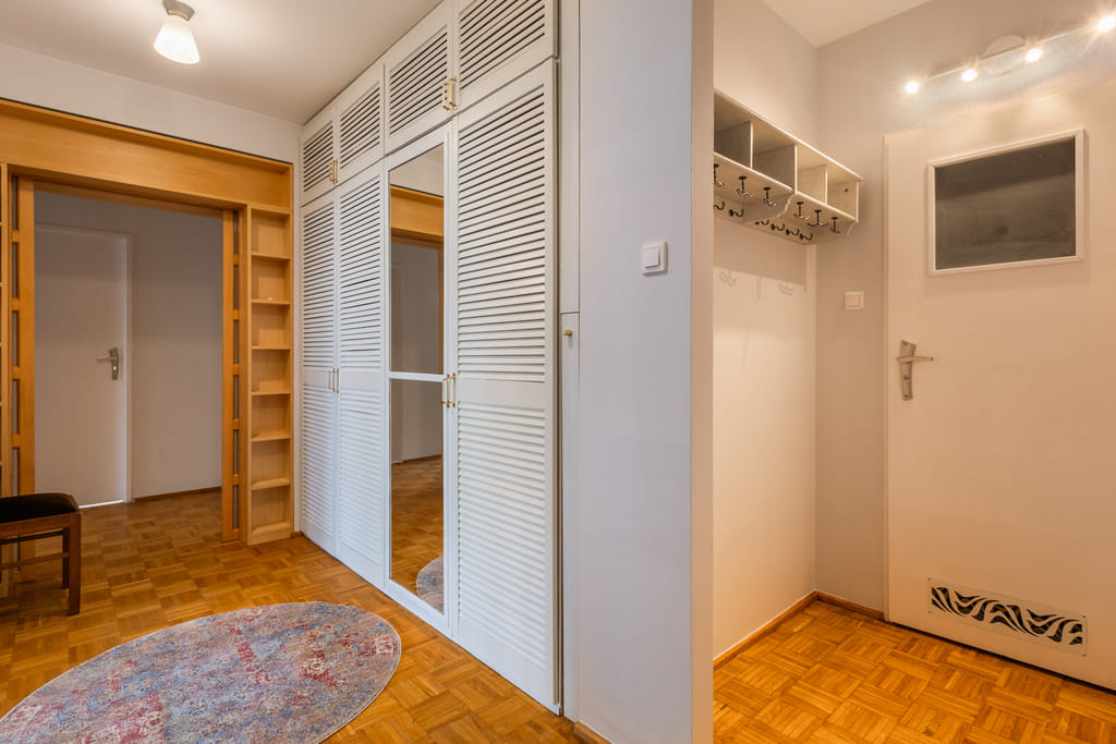 Mieszkanie 4 pokojowe na Wynajem