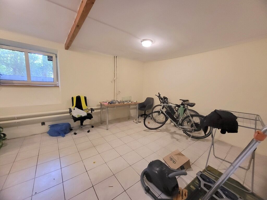 Lokal użytkowy  pokojowe na Wynajem