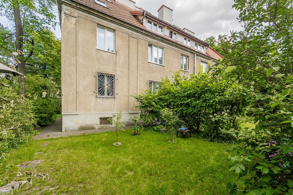 Mieszkanie 255 pokojowe na Sprzedaż