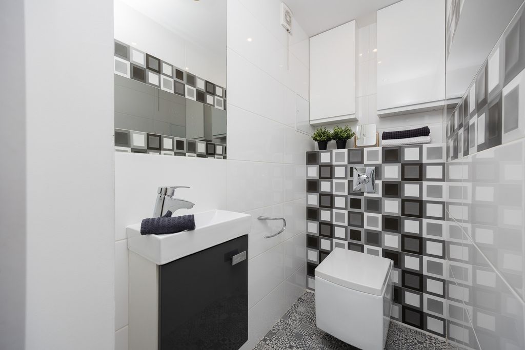 Mieszkanie 3 pokojowe na Sprzedaż