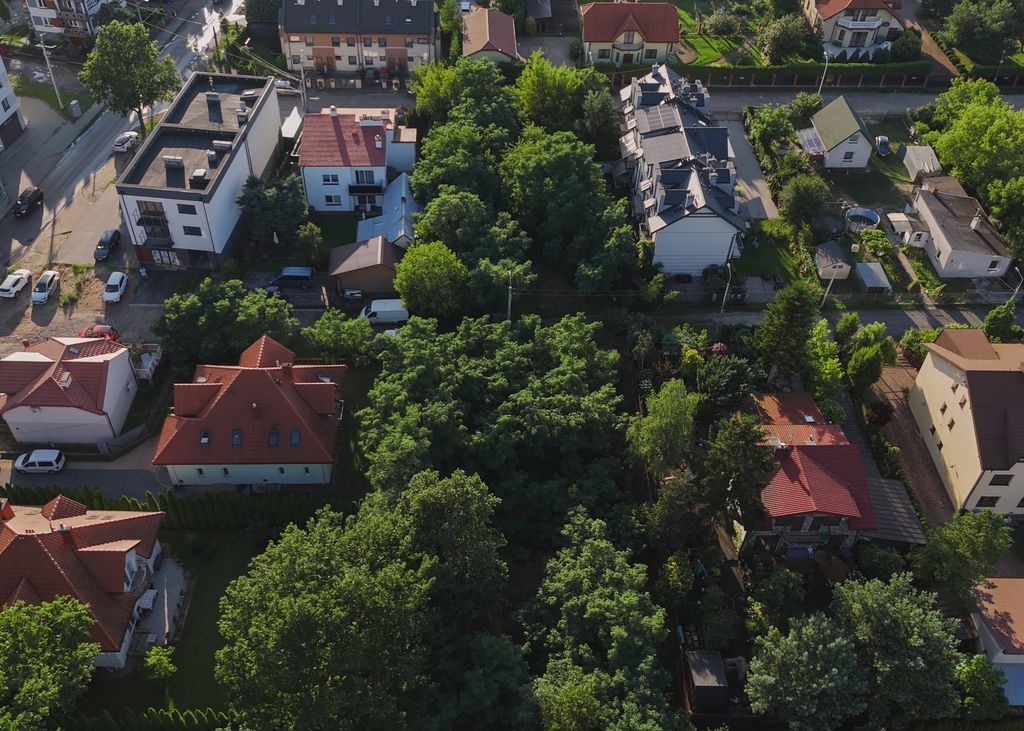 Działka  pokojowe na Sprzedaż