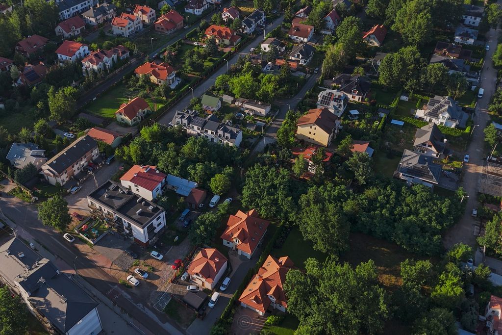 Działka  pokojowe na Sprzedaż