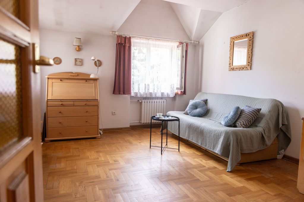 Dom 5 pokojowe na Sprzedaż