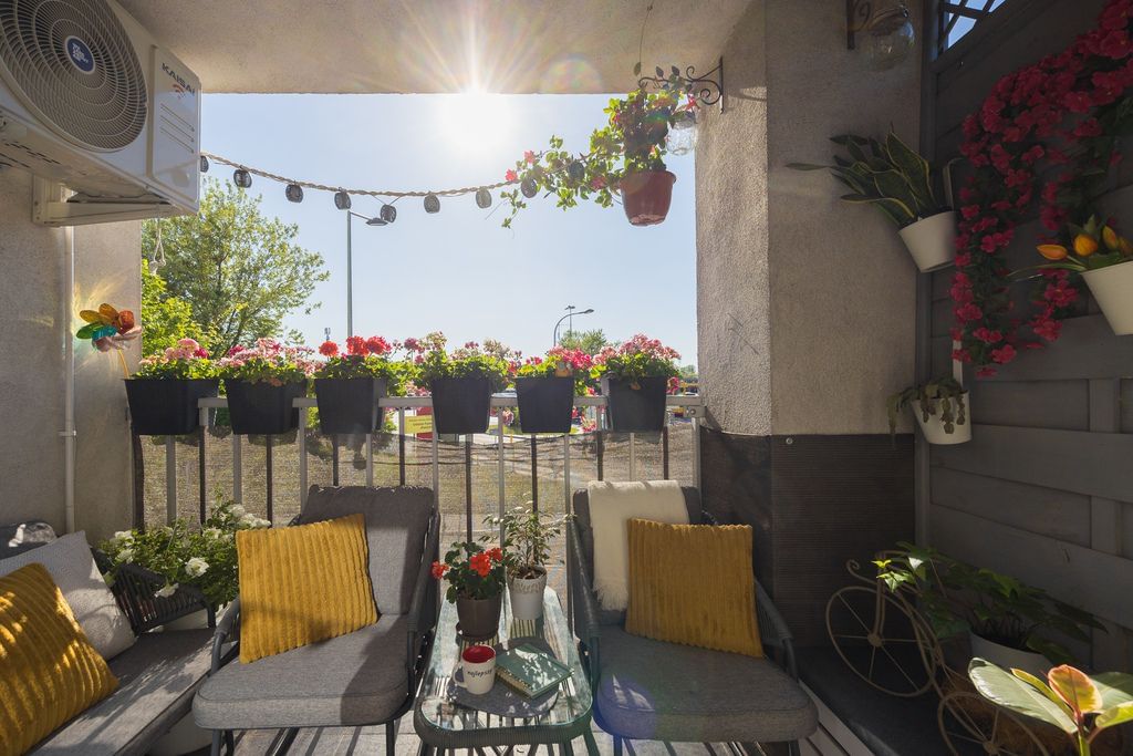 Mieszkanie 3 pokojowe na Sprzedaż