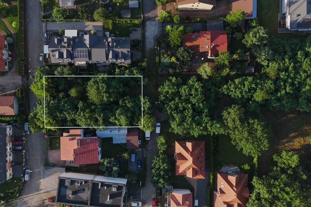 Działka  pokojowe na Sprzedaż