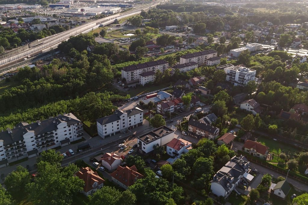 Działka  pokojowe na Sprzedaż