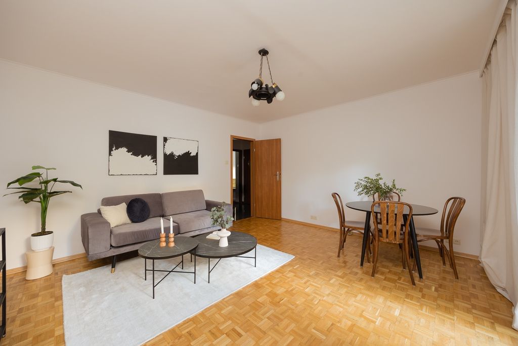 Mieszkanie 3 pokojowe na Sprzedaż