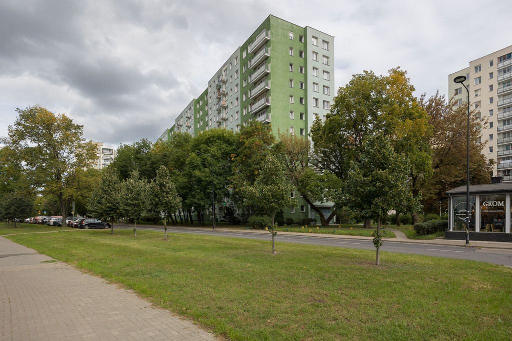 Mieszkanie 3 pokojowe na Sprzedaż