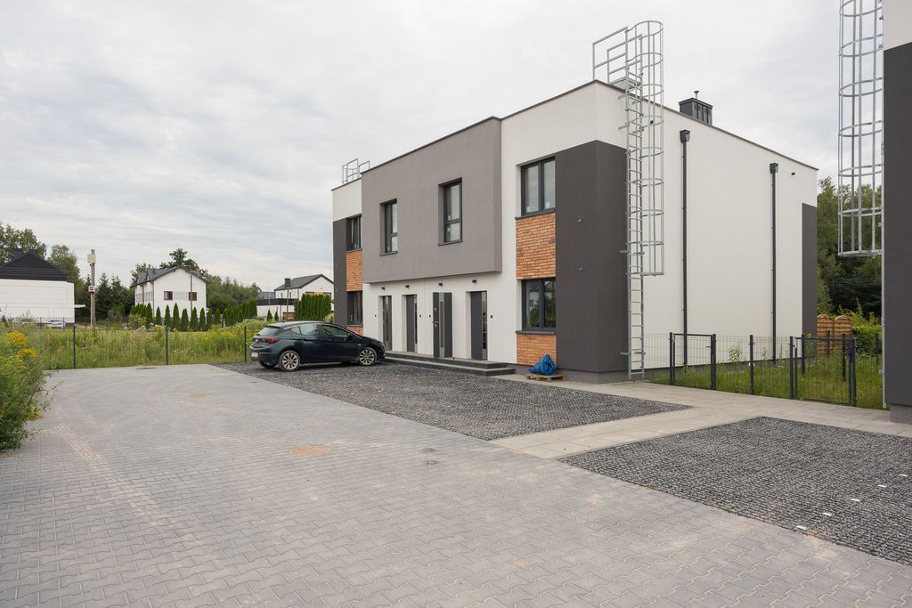 Mieszkanie 4 pokojowe na Sprzedaż