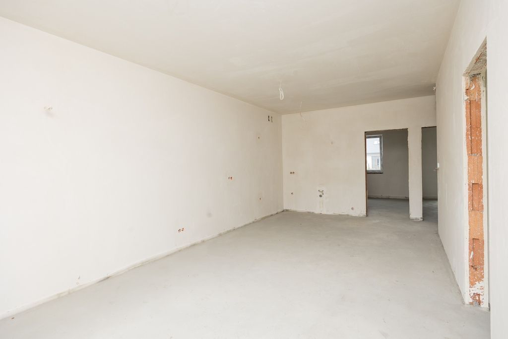 Mieszkanie 4 pokojowe na Sprzedaż