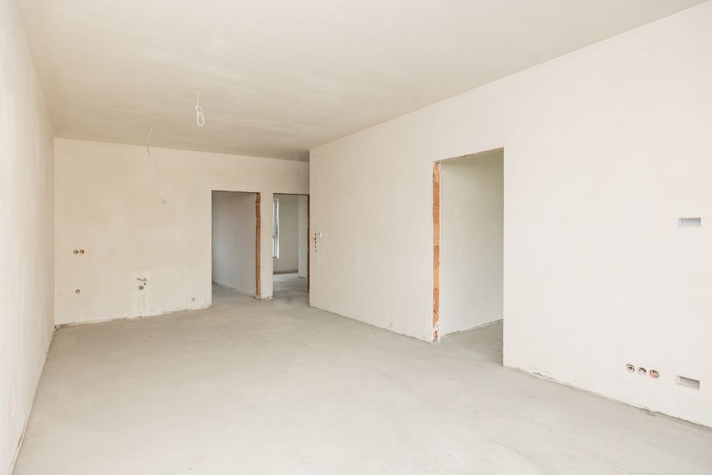 Mieszkanie 4 pokojowe na Sprzedaż