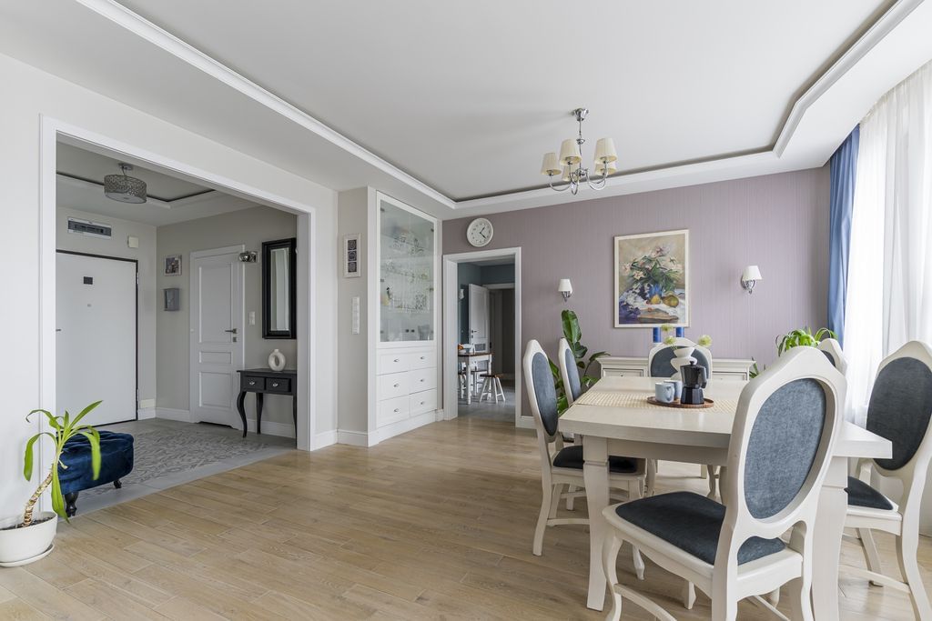 Mieszkanie 5 pokojowe na Sprzedaż