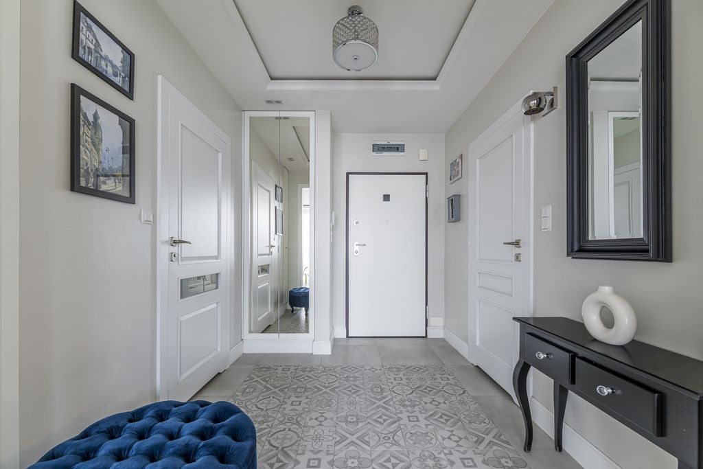 Mieszkanie 5 pokojowe na Sprzedaż