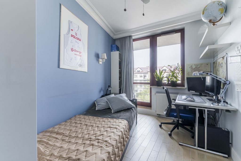 Mieszkanie 5 pokojowe na Sprzedaż