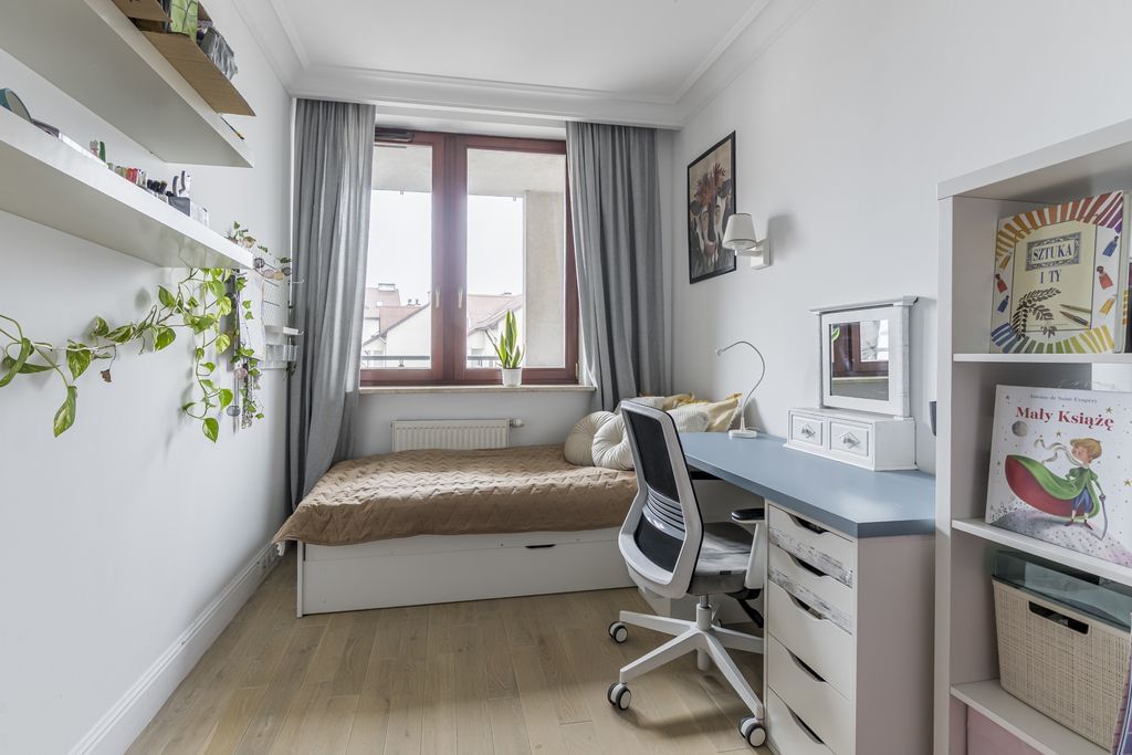 Mieszkanie 5 pokojowe na Sprzedaż