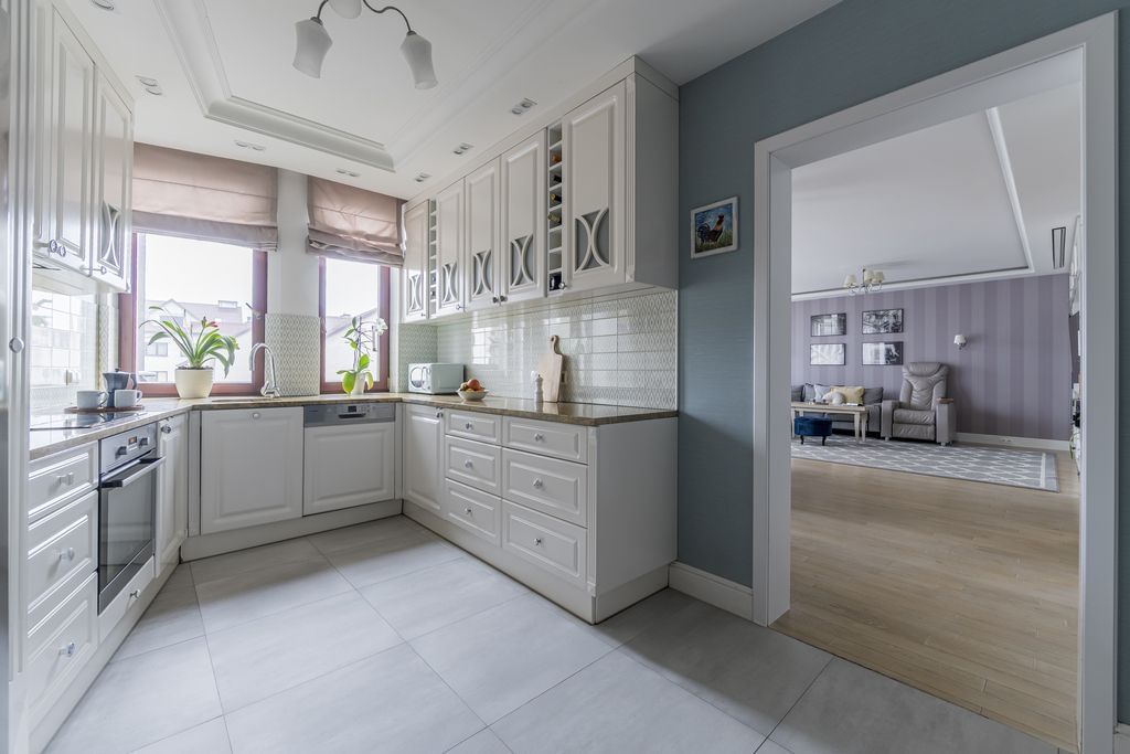 Mieszkanie 5 pokojowe na Sprzedaż