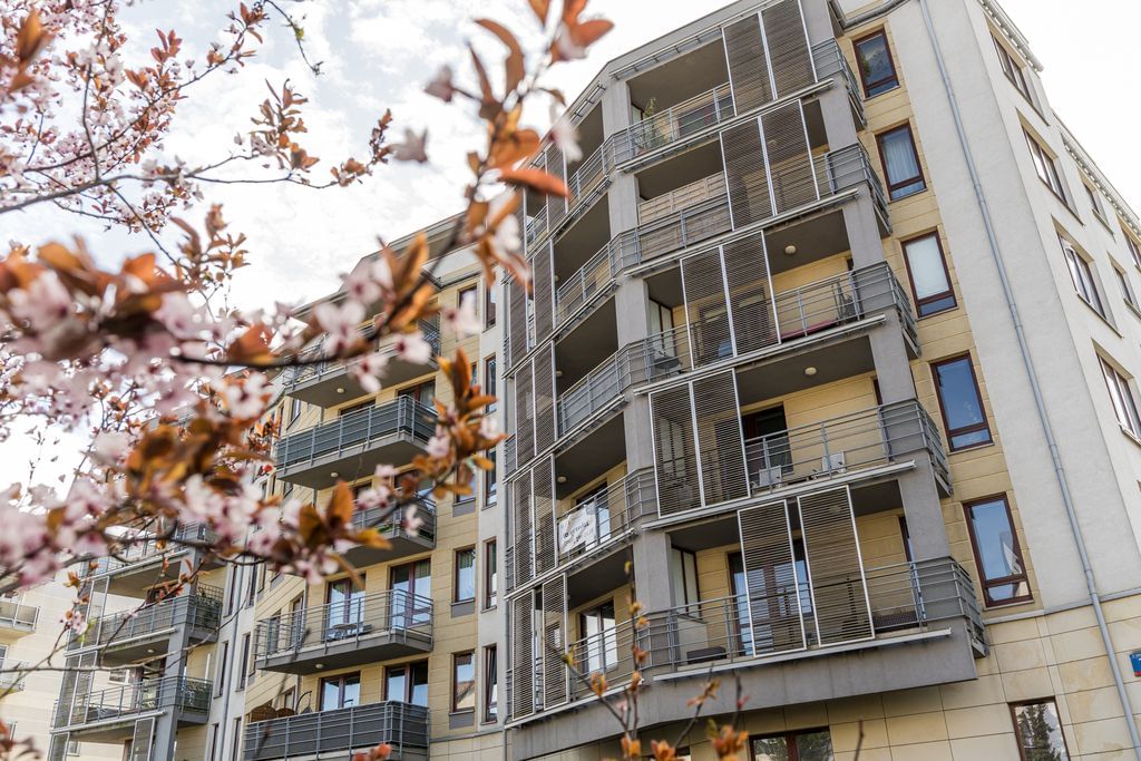 Mieszkanie 5 pokojowe na Sprzedaż