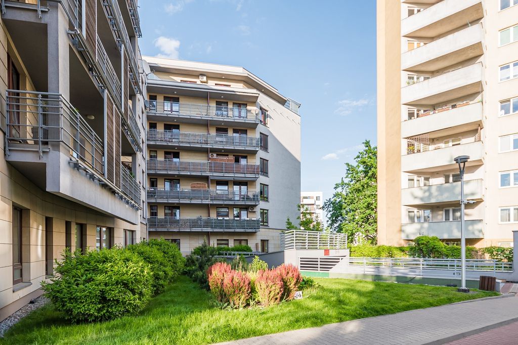 Mieszkanie 5 pokojowe na Sprzedaż