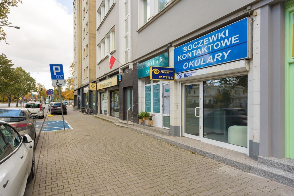 Lokal użytkowy  pokojowe na Sprzedaż