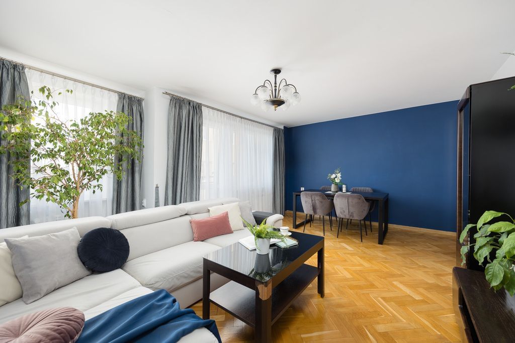 Mieszkanie na Sprzedaż 4 pokoje agencja Tur Nieruchomości Mieszkanie 4 pokojowe na Sprzedaż