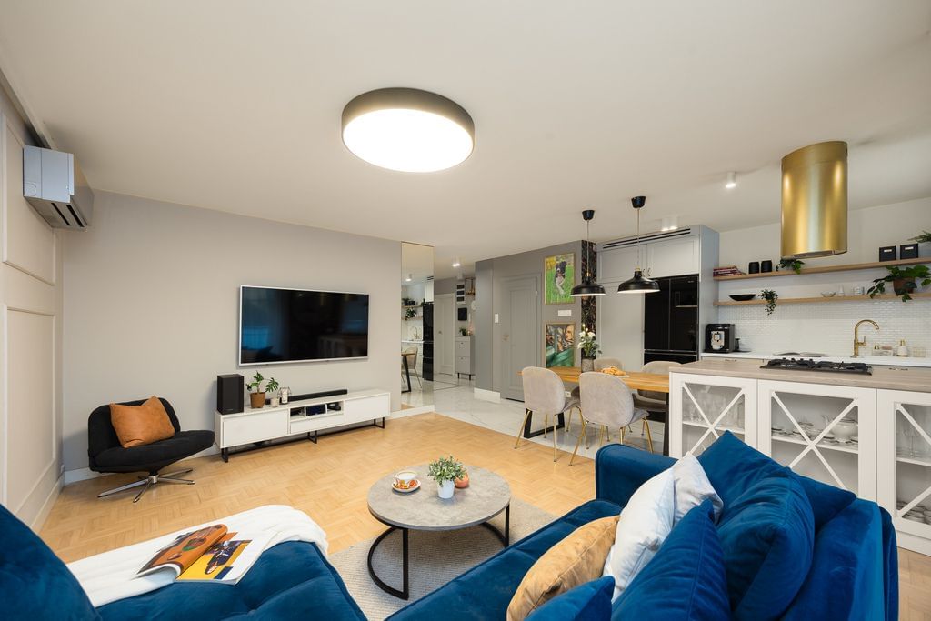 Mieszkanie 4 pokojowe na Sprzedaż