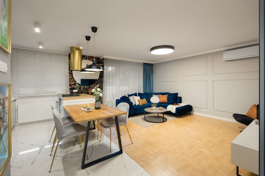 Mieszkanie 4 pokojowe na Sprzedaż