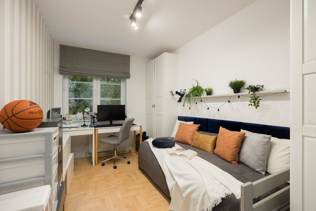 Mieszkanie 4 pokojowe na Sprzedaż